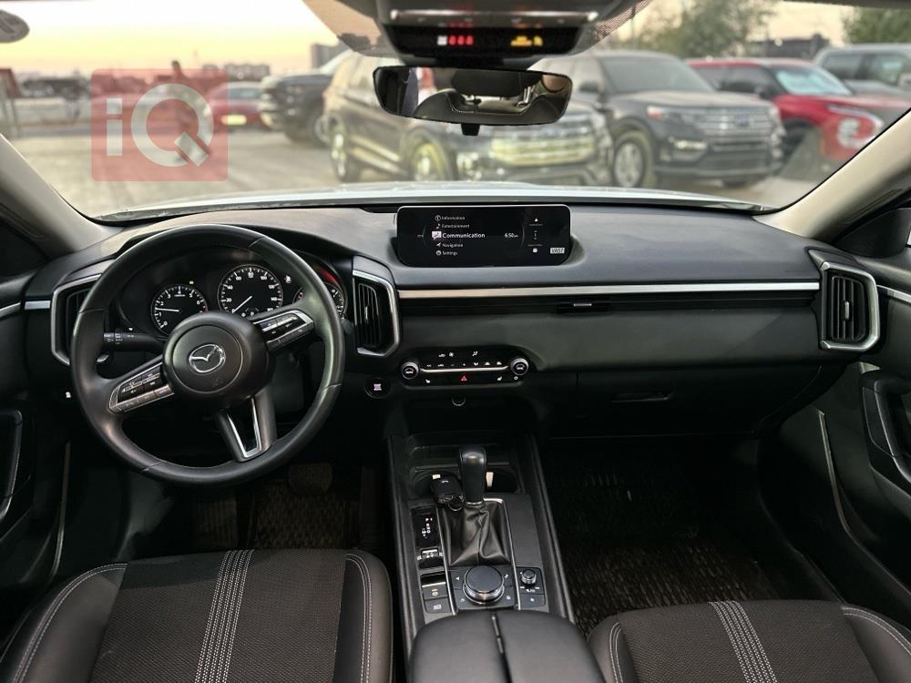 https://cdn.iqcars.io5b8d3f62-e504-4579-9850-121d05a37f9b_7.jpg